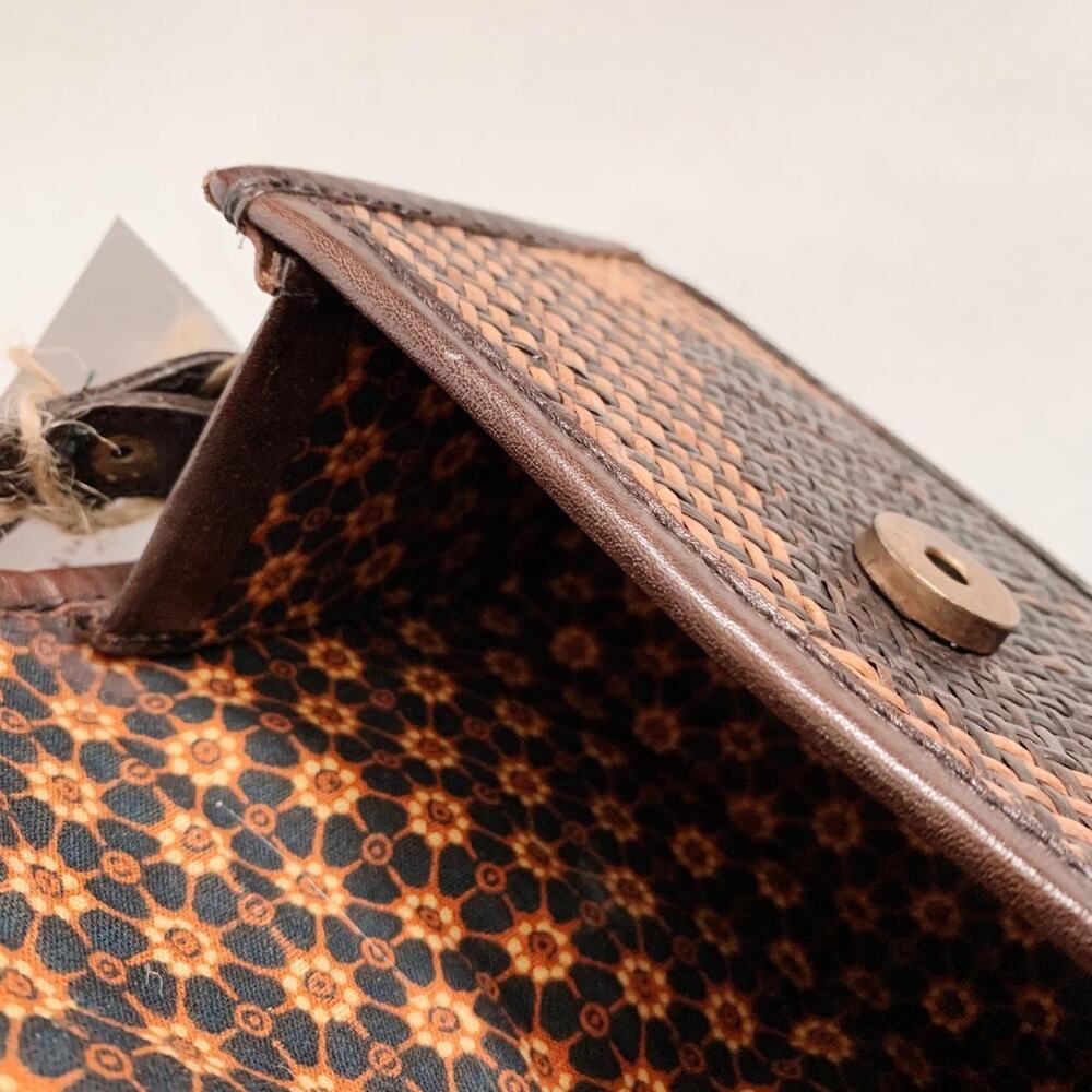 Vintage Boho Rattan Crossbody - Picture 5 of 7